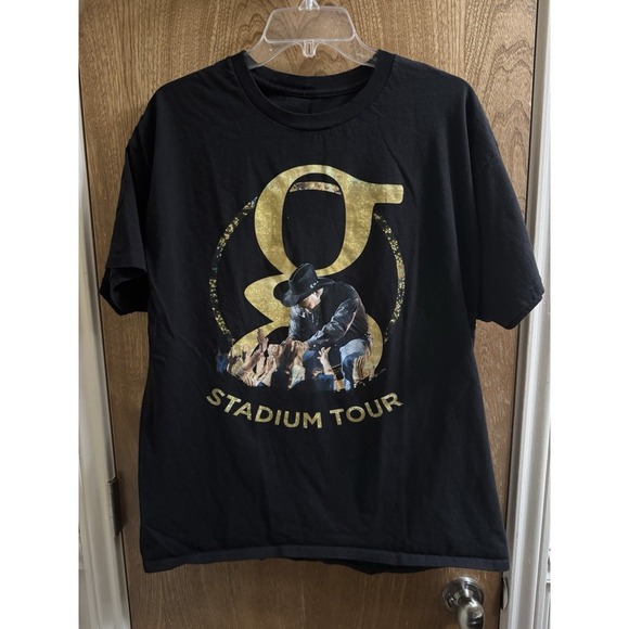 Hanes Other - GARTH BROOKS Stadium Tour Tee Unisex Graphic Print Short Sleeve T-Shirt Black L